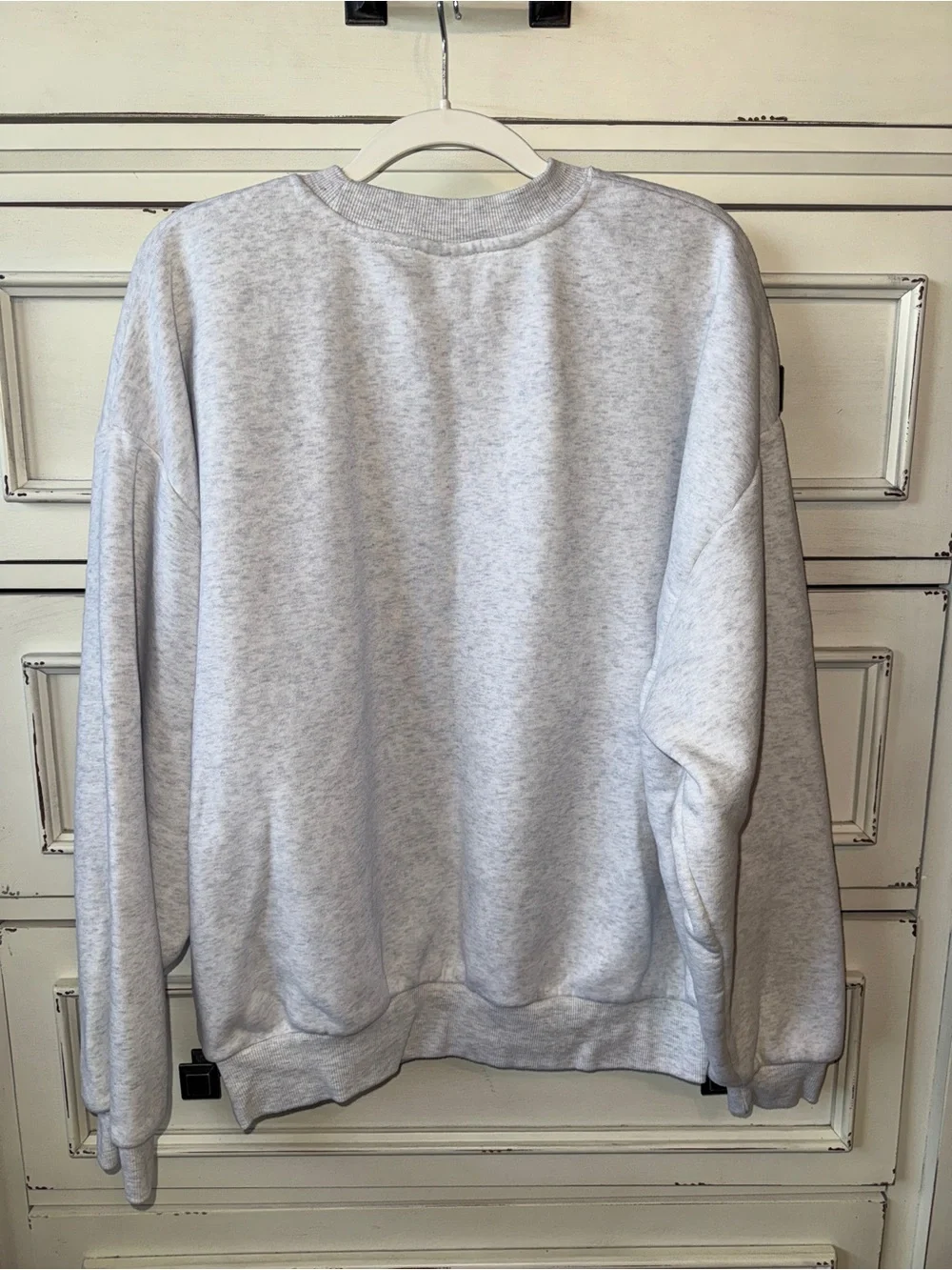 USA America Graphic Crewneck Sweatshirt - SOFT!!! Light Gray, Size medium